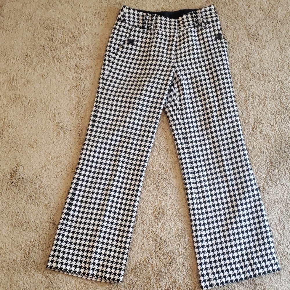 Black and white houndstooth pants